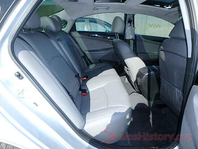 5NPEC4AB6CH410247 2012 HYUNDAI SONATA