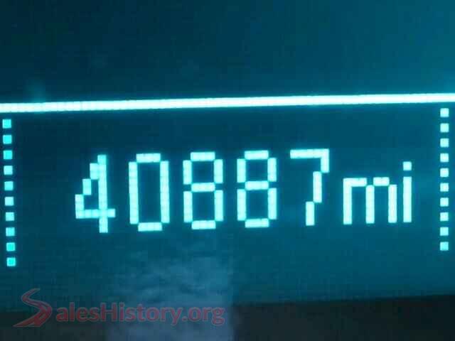 2012 CHEVROLET CAMARO VIN 2G1FB1E31C9146763, interior dashboard