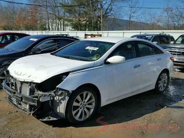 5NPEC4ACXCH489785 2012 HYUNDAI SONATA