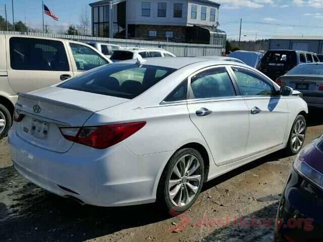 5NPEC4ACXCH489785 2012 HYUNDAI SONATA