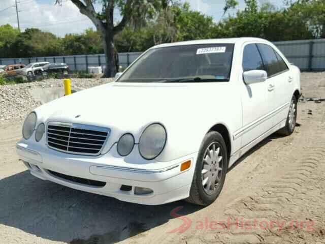 WDBJF65J4YB147153 2000 MERCEDES-BENZ E320