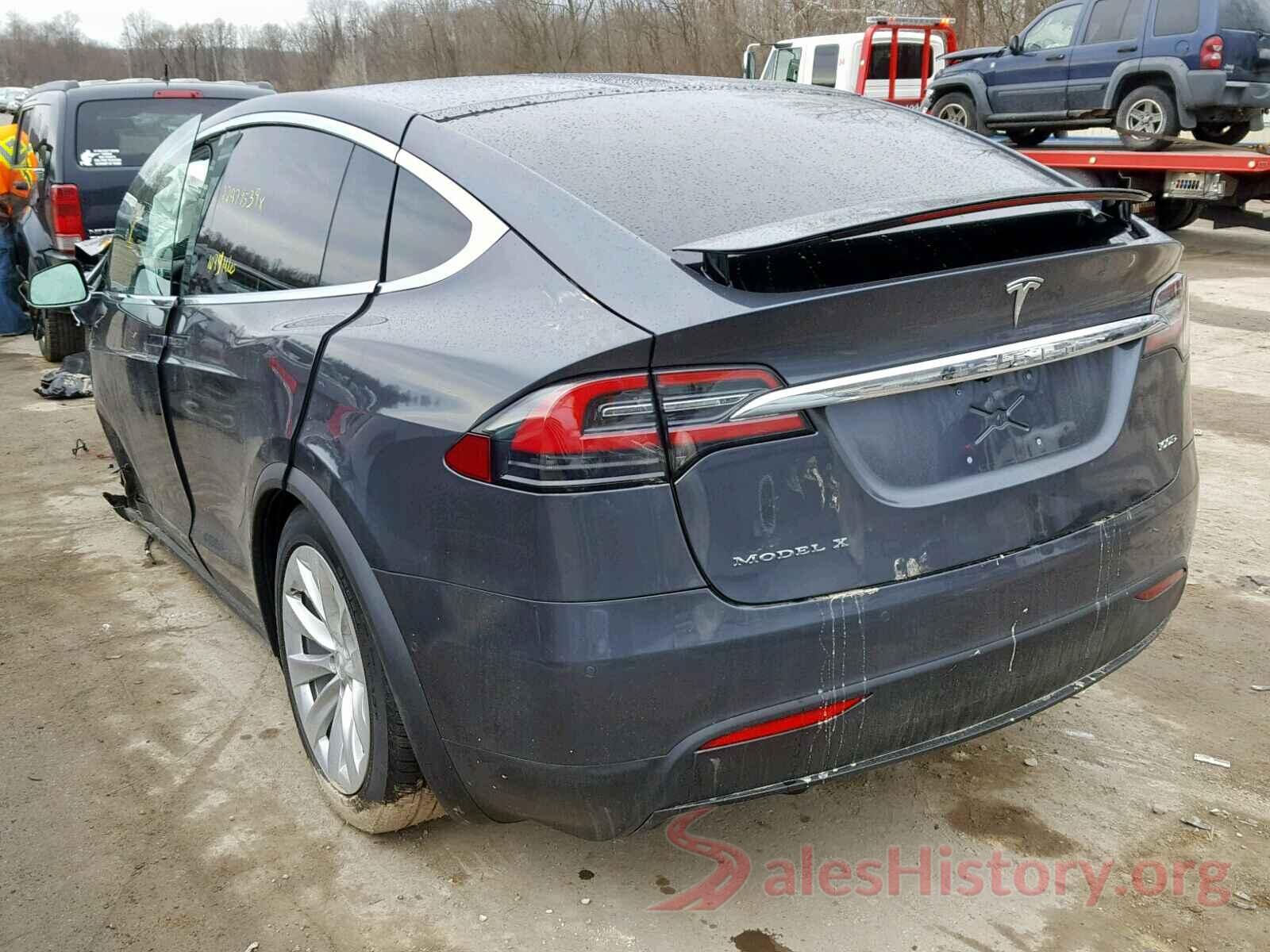 5YJXCDE26JF125711 2018 TESLA MODEL X