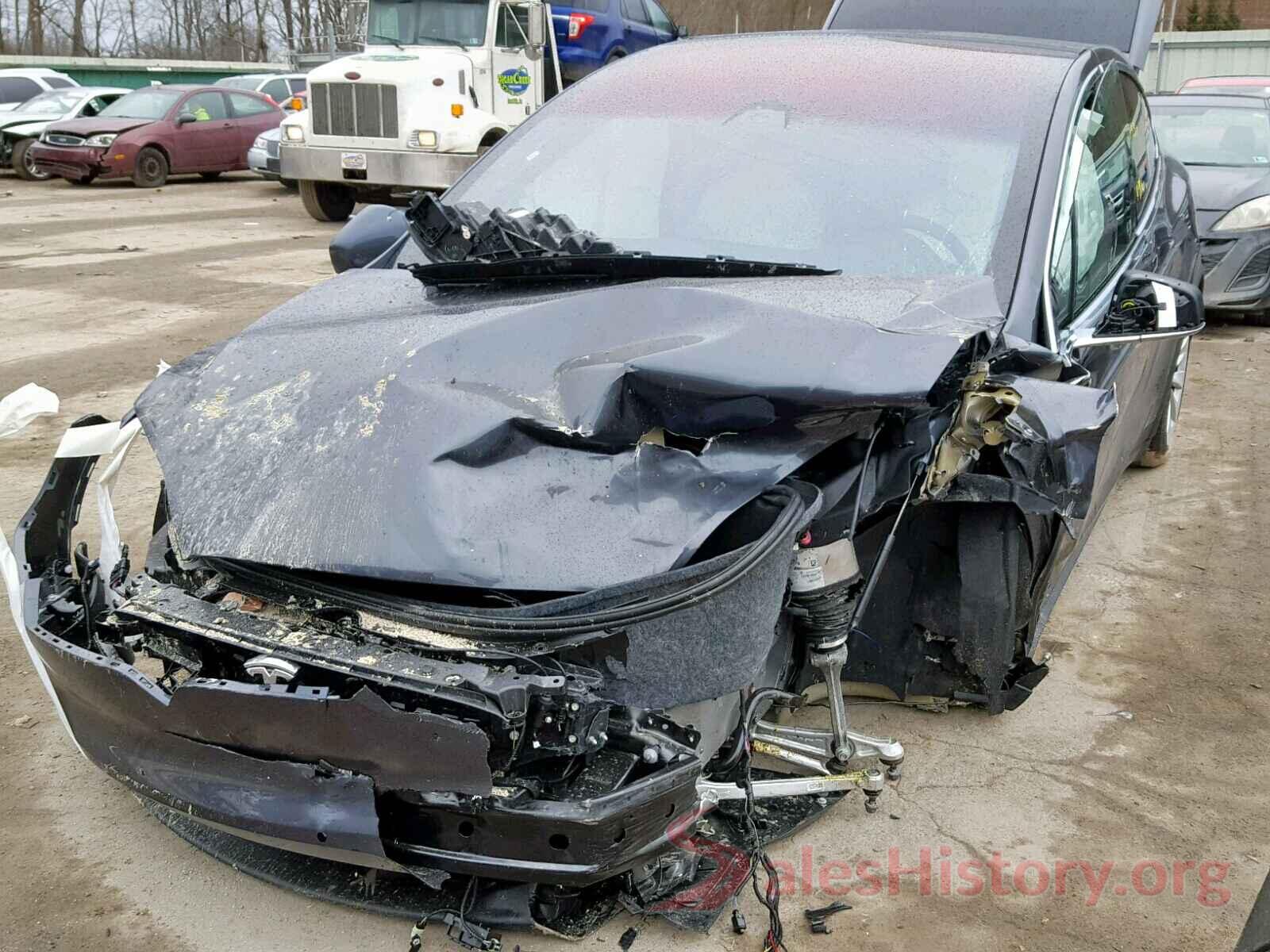 5YJXCDE26JF125711 2018 TESLA MODEL X