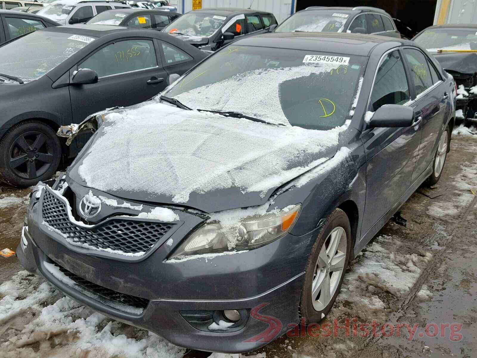 4T1BF3EK0BU176492 2011 TOYOTA CAMRY BASE