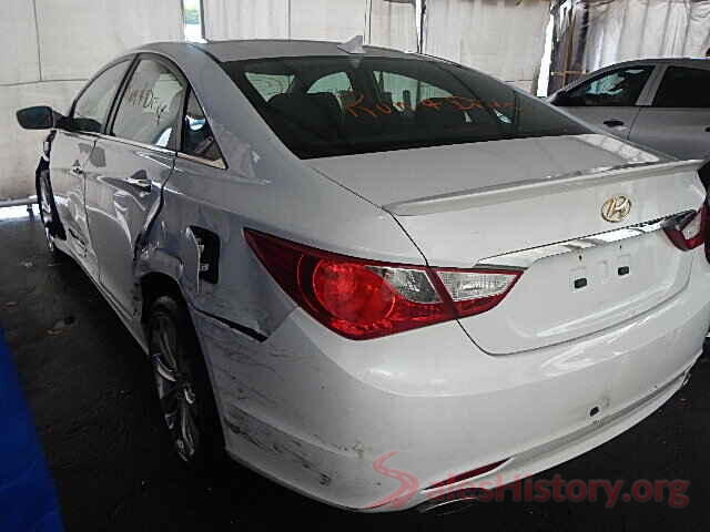 5NPEC4AC9BH061785 2011 HYUNDAI SONATA