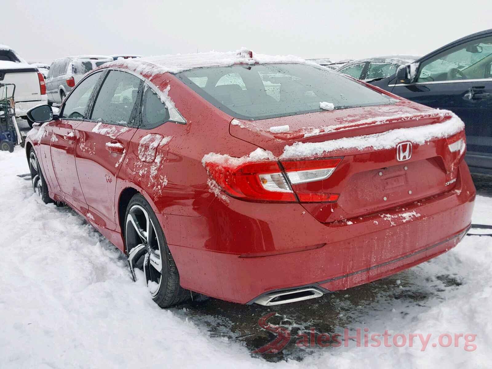 1HGCV1F33JA031892 2018 HONDA ACCORD