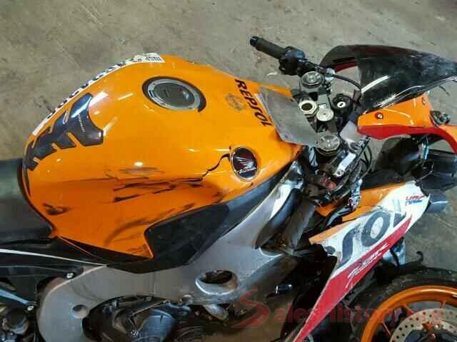 JH2SC594XFK700034 2015 HONDA CBR CYCLE