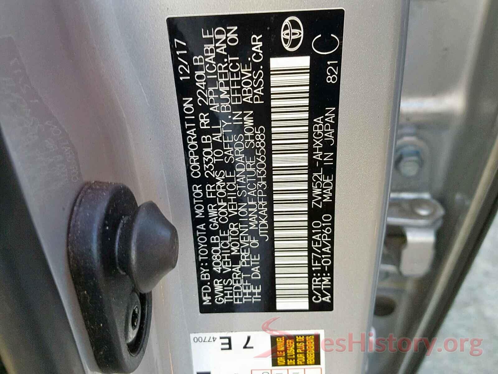 JTDKARFP3H3065885 2017 TOYOTA PRIUS