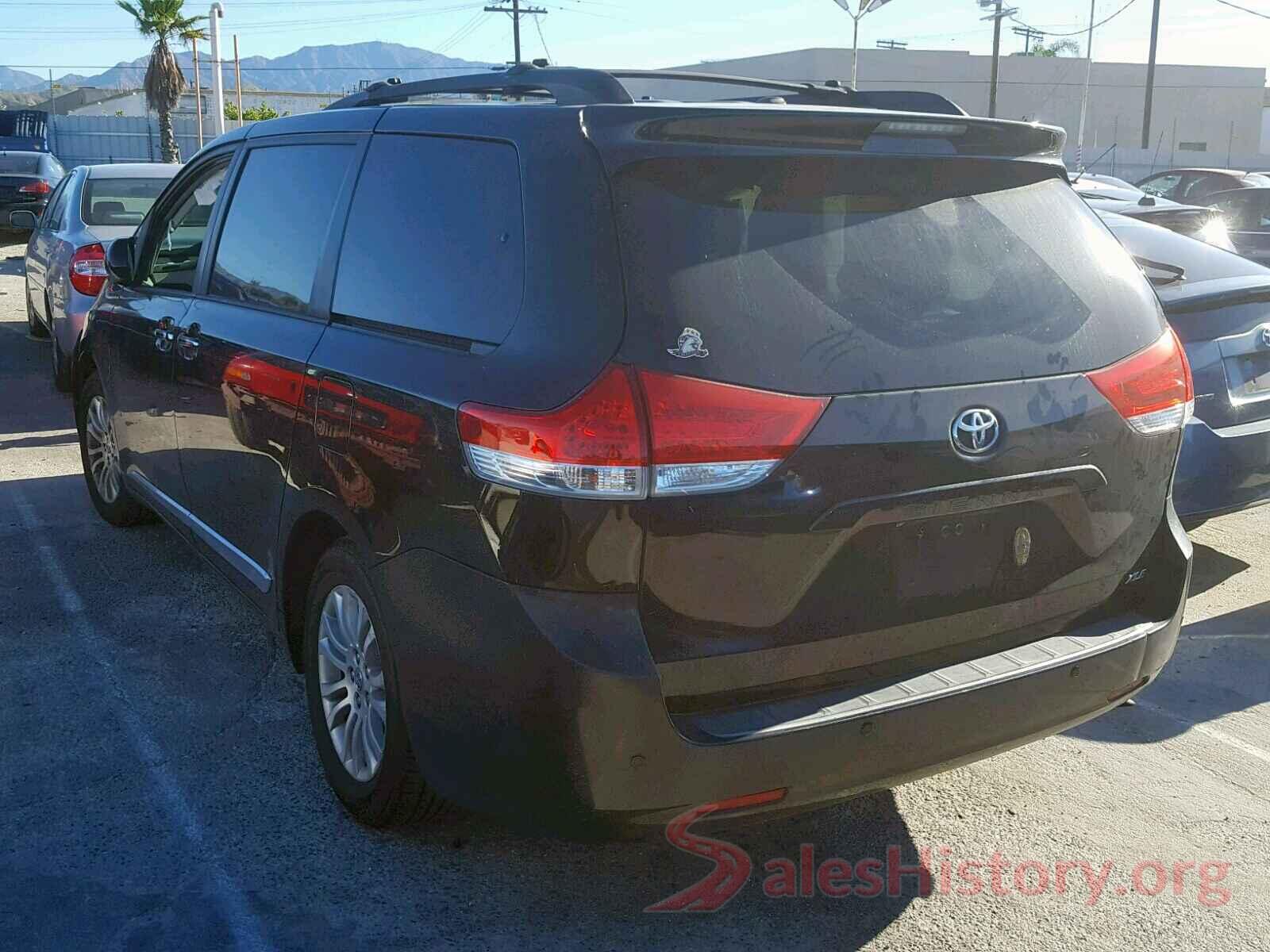 5TDYK3DC6CS222630 2012 TOYOTA SIENNA XLE