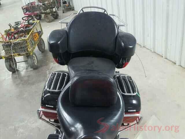 1HFSC4107YA101828 2000 HONDA GL CYCLE