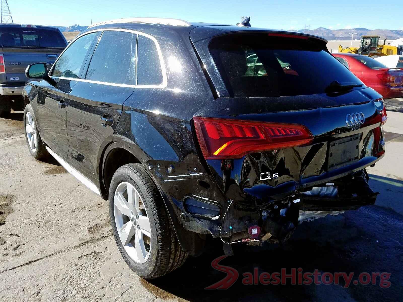 WA1BNAFY4J2158080 2018 AUDI Q5