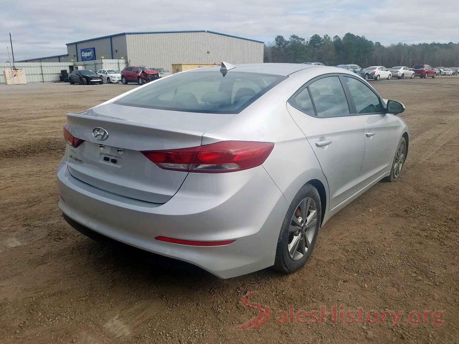 5NPD84LFXJH250917 2018 HYUNDAI ELANTRA