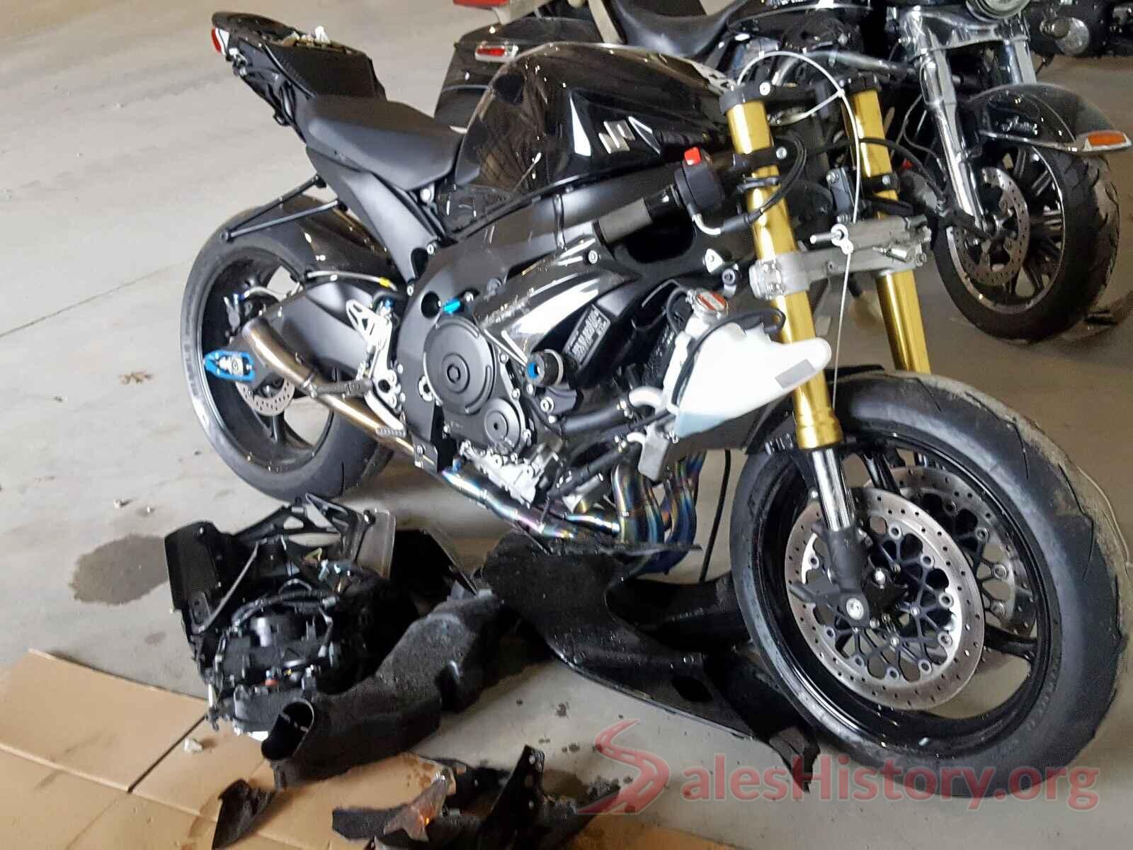 JS1GR7MA5D2101393 2013 SUZUKI GSX-R750