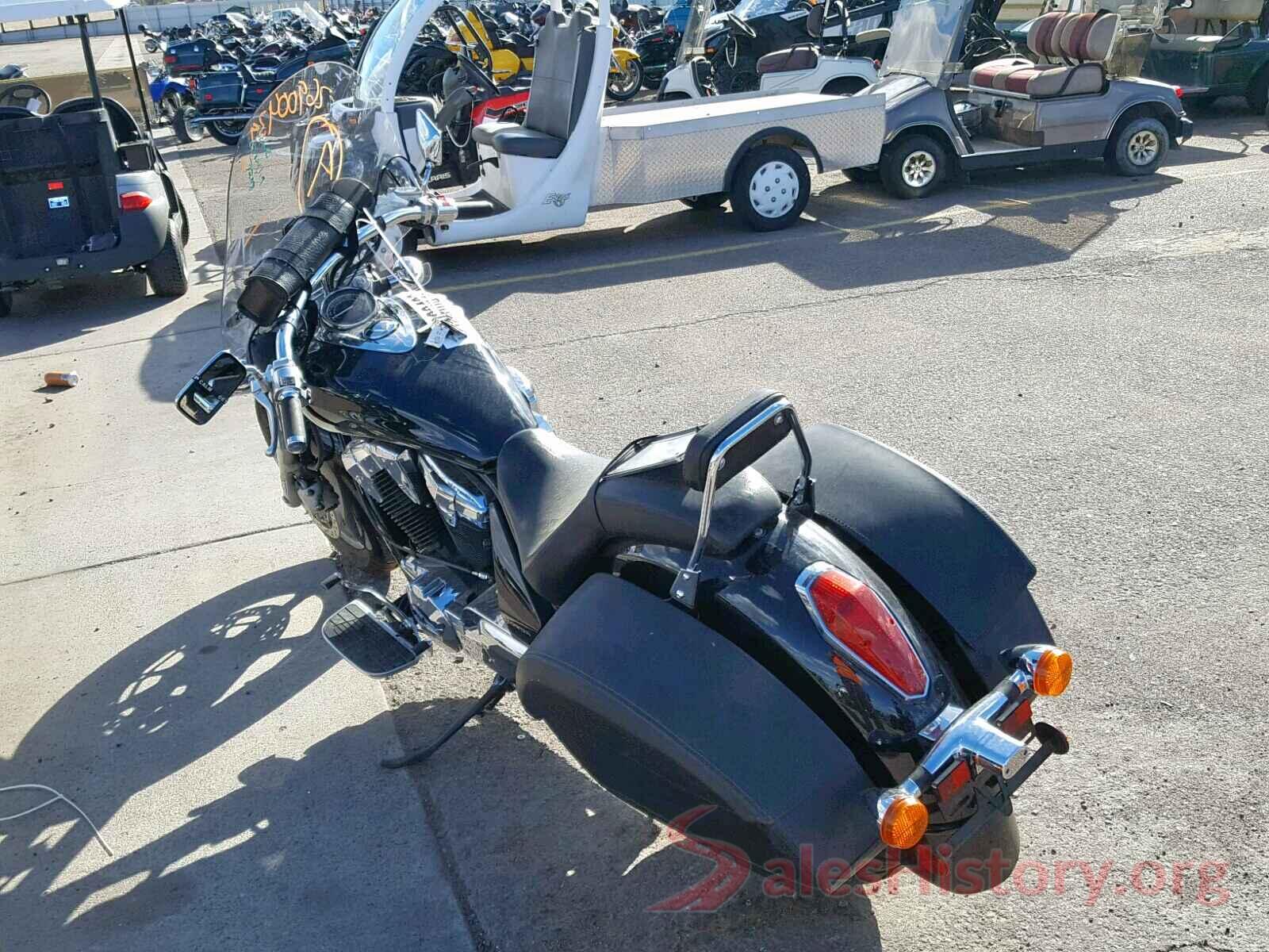 JH2SC6677FK500569 2015 HONDA VT1300 CT