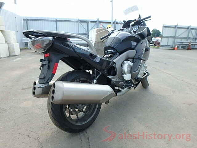 WB1061106DZX81379 2013 BMW MOTORCYCLE