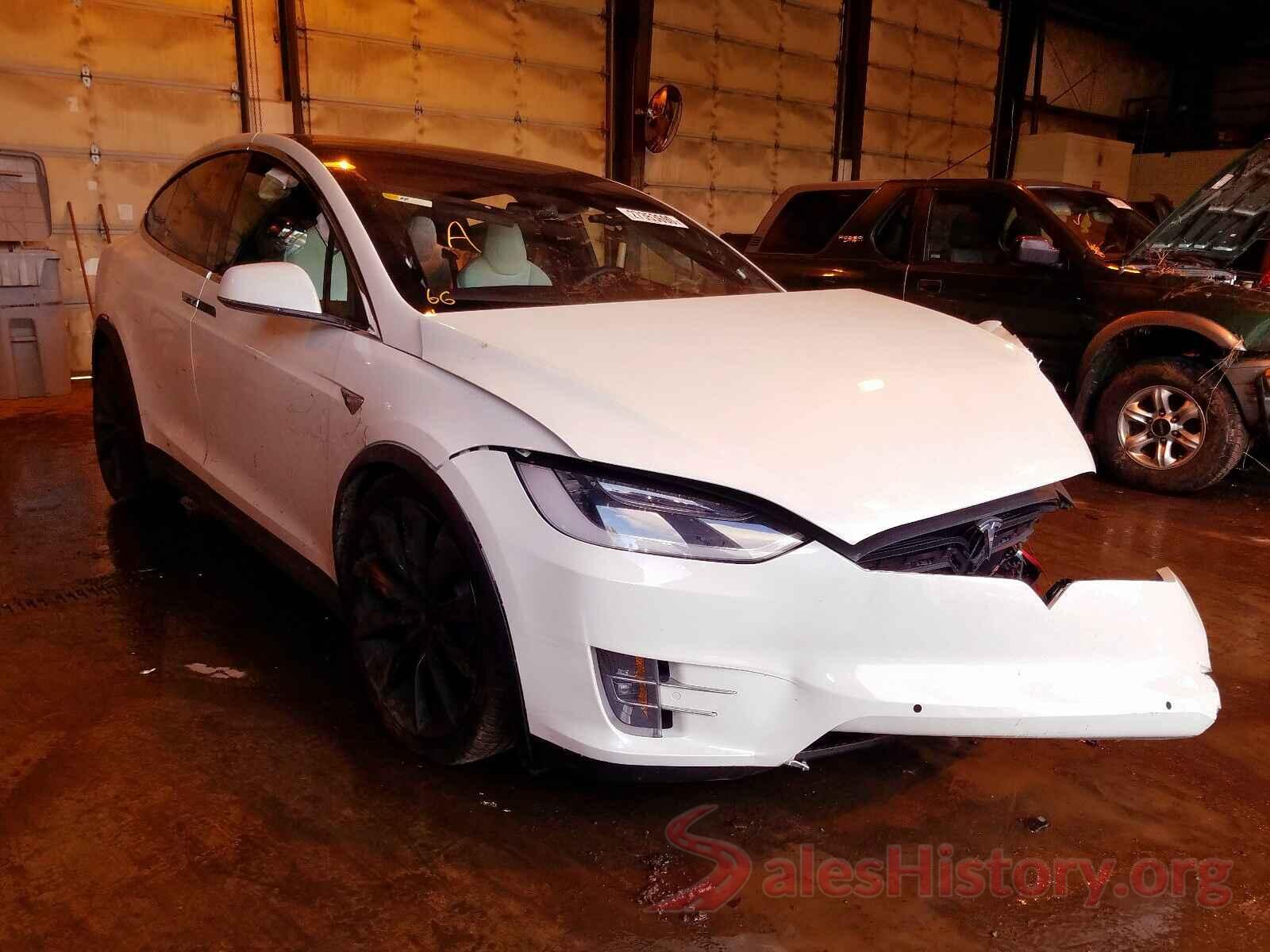 5YJXCAE44HF078608 2017 TESLA MODEL X