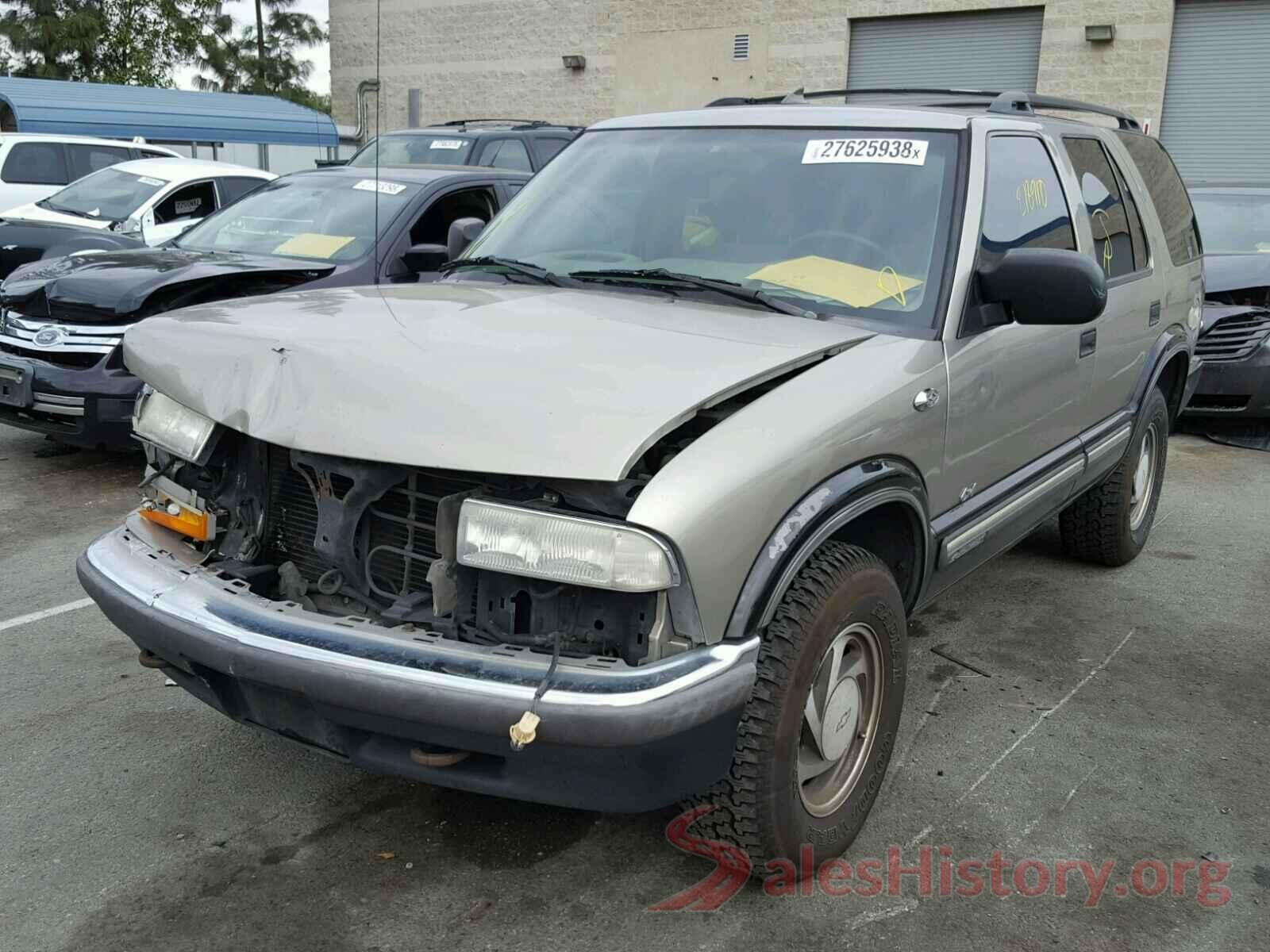 5YFBURHE4HP596541 2000 CHEVROLET BLAZER