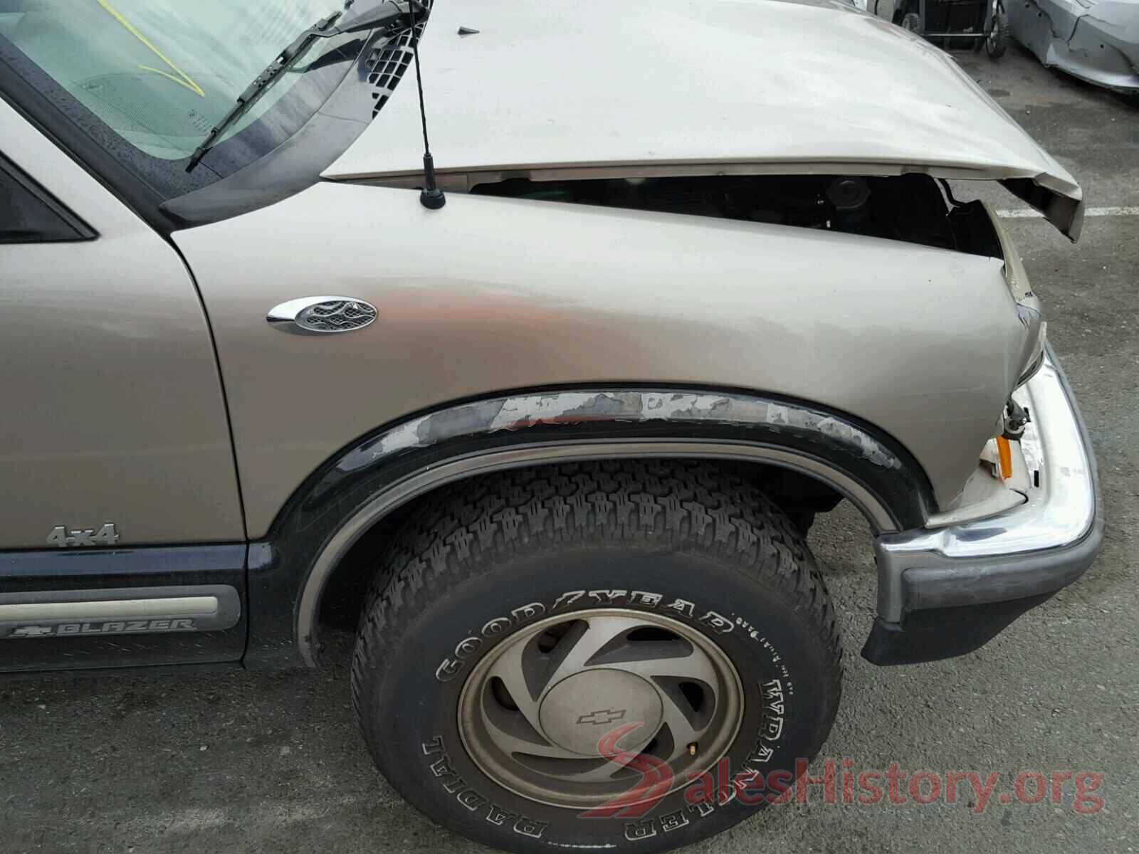 5YFBURHE4HP596541 2000 CHEVROLET BLAZER