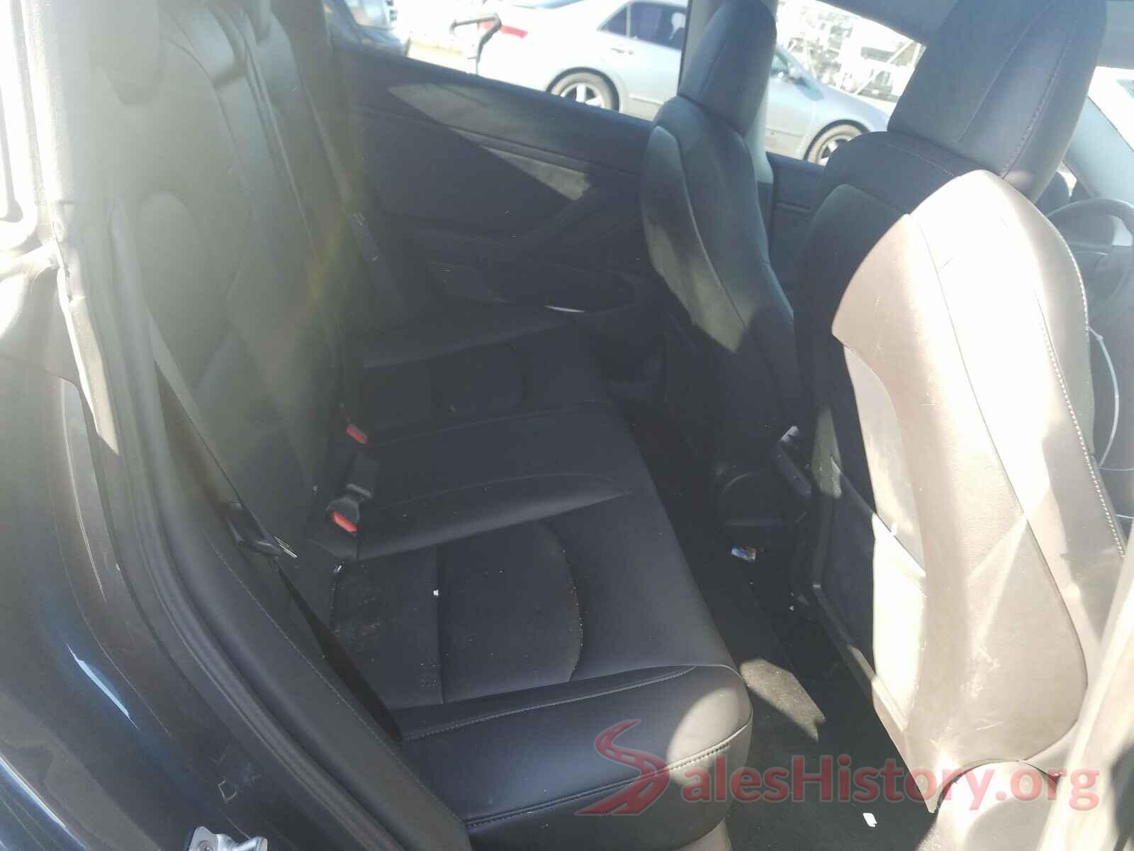 5YJ3E1EB1JF083228 2018 TESLA MODEL 3