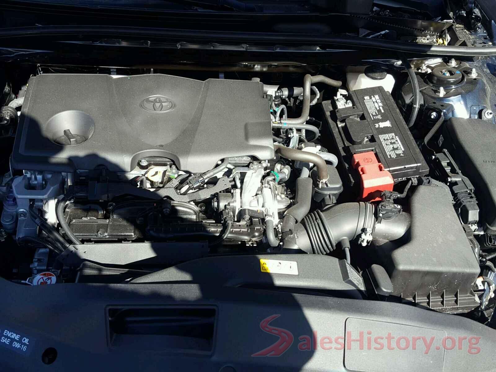 4T1B11HK3JU520247 2018 TOYOTA CAMRY