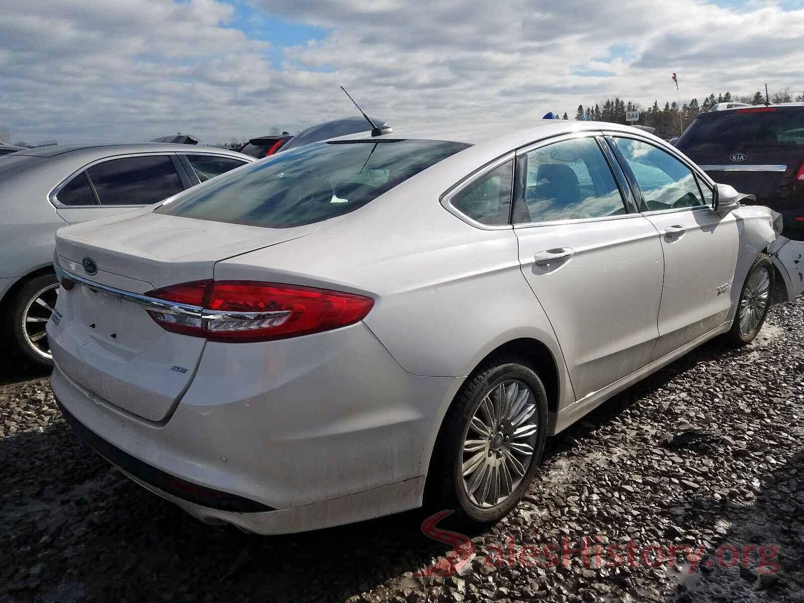 3FA6P0PU2JR273981 2018 FORD FUSION