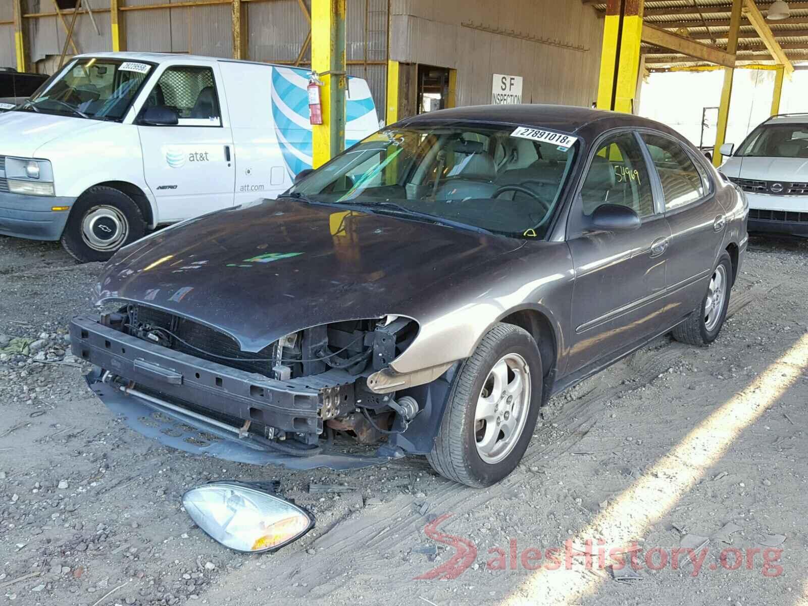 1FTBW3XM1KKB19006 2005 FORD TAURUS