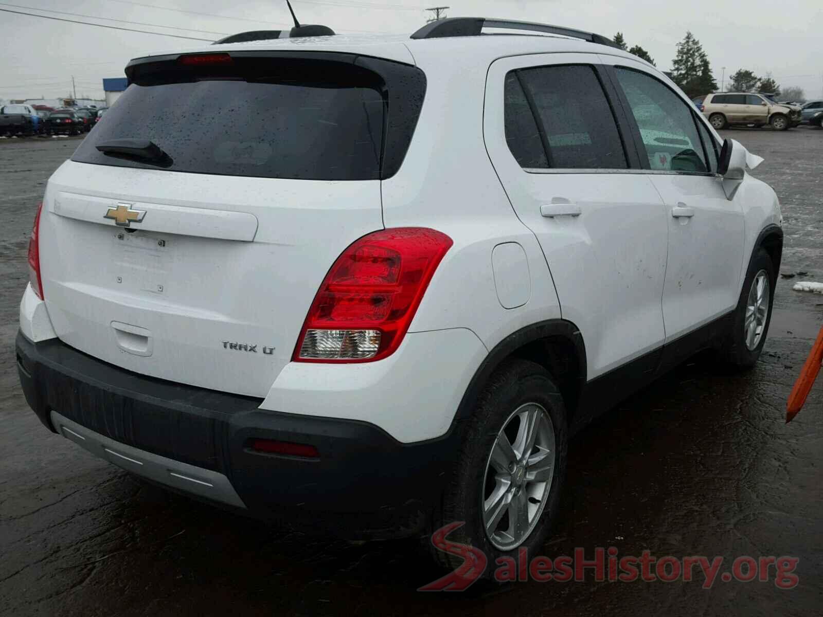 2HGFC2F60KH581542 2015 CHEVROLET TRAX