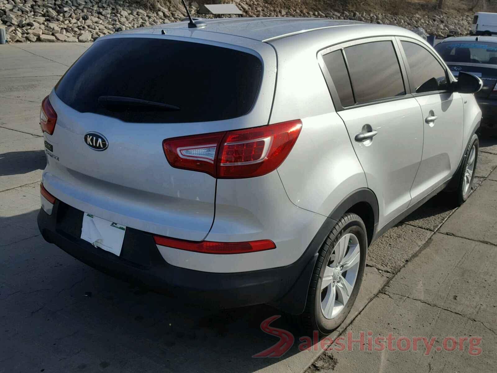 KNDPBCA28C7265688 2012 KIA SPORTAGE