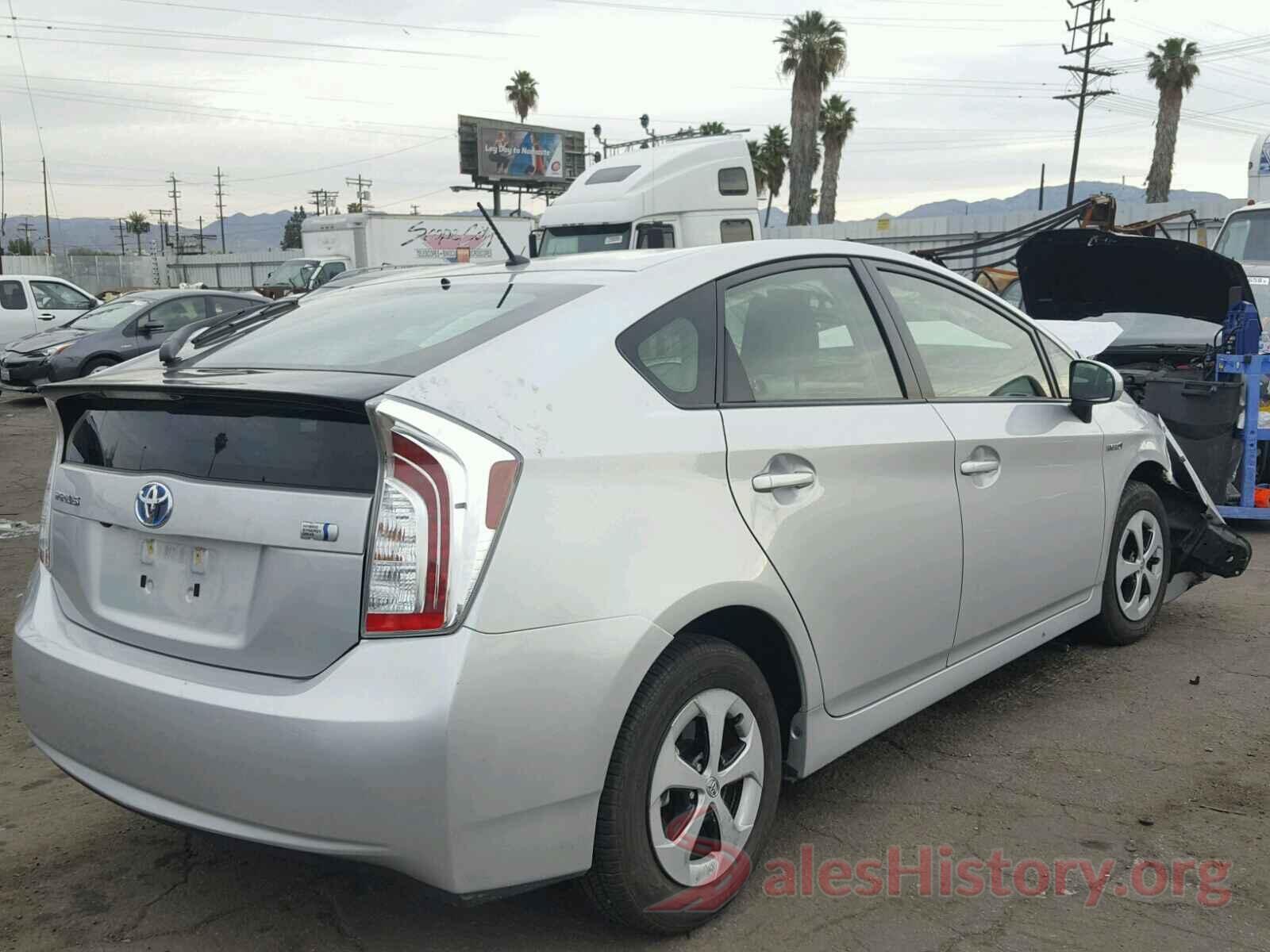 JTDKN3DU9F0485174 2015 TOYOTA PRIUS