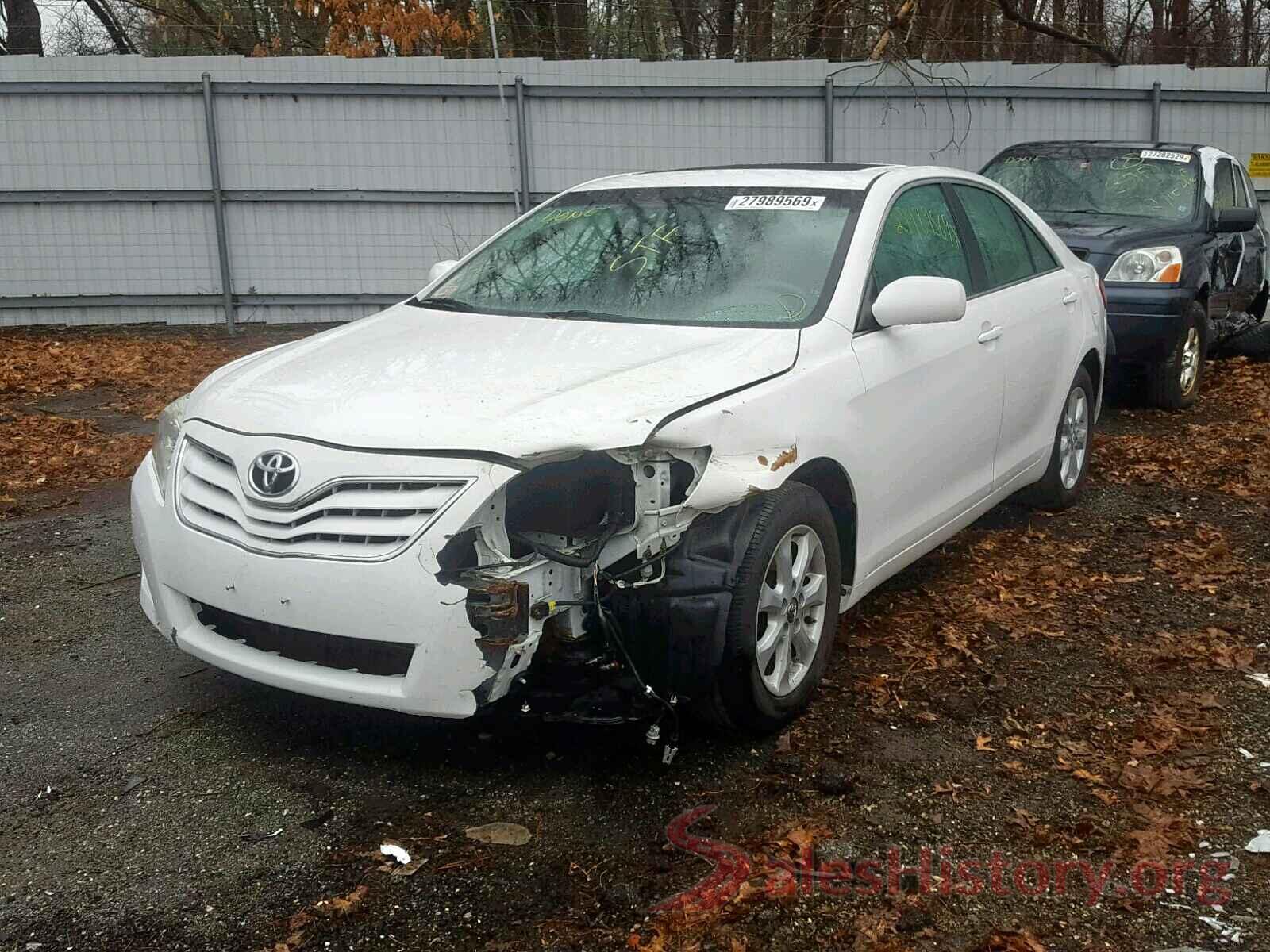 4T1BF3EK4BU644708 2011 TOYOTA CAMRY BASE