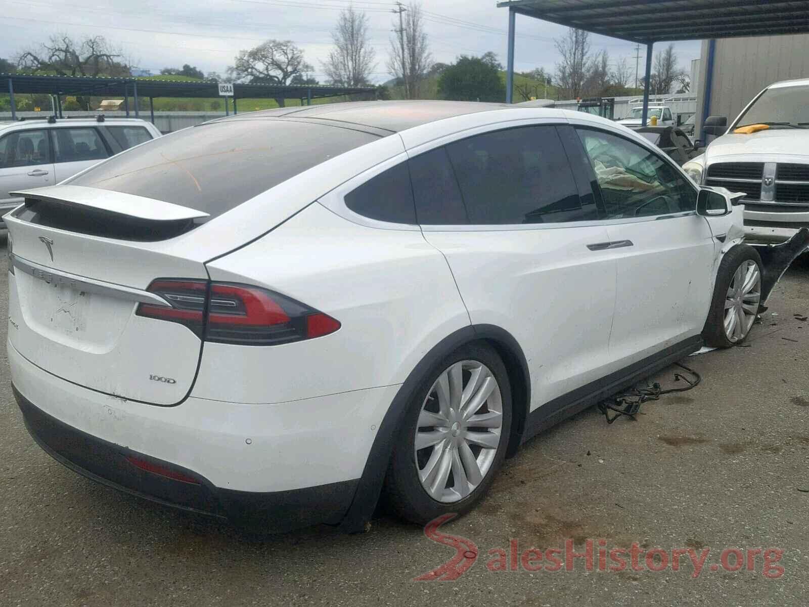 5YJXCDE22HF049009 2017 TESLA MODEL X