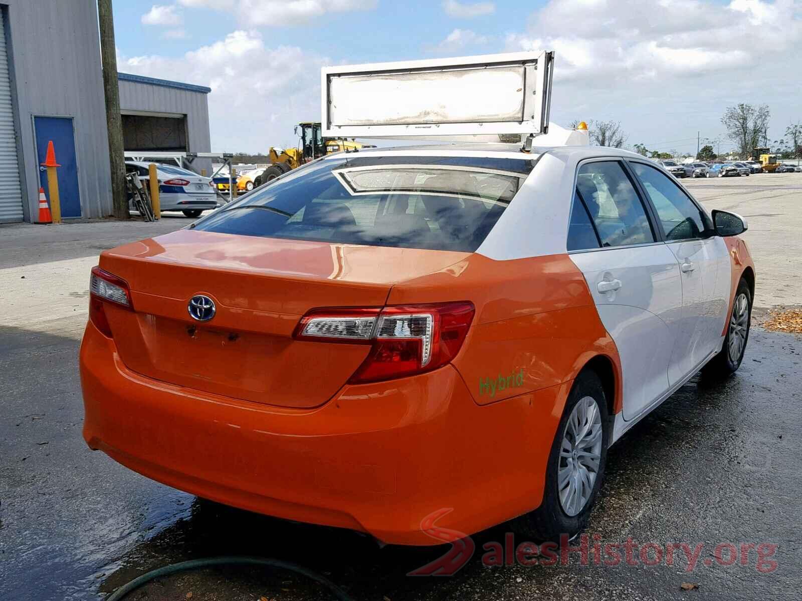 4T1BD1FK1DU068216 2013 TOYOTA CAMRY