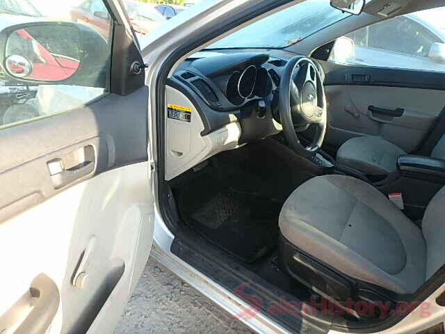 KNAFT4A26A5857367 2010 KIA FORTE