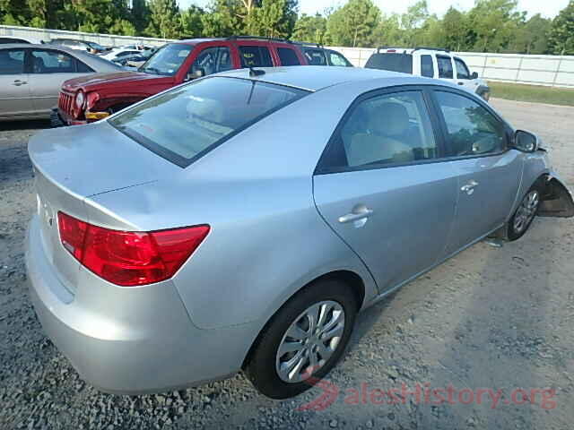 KNAFT4A26A5857367 2010 KIA FORTE