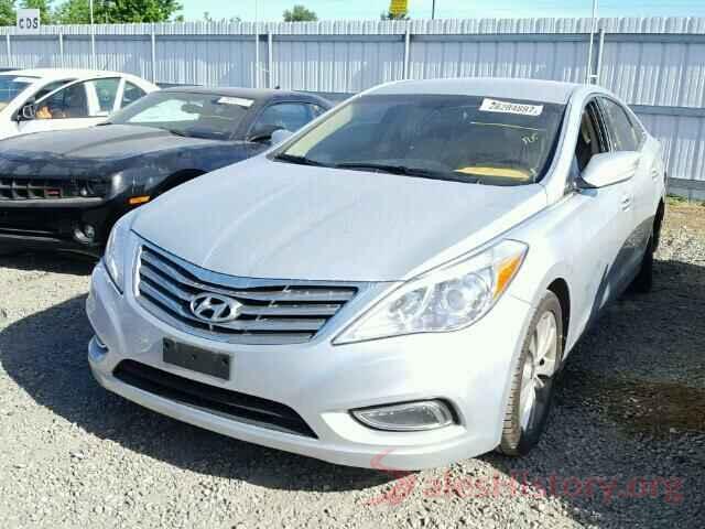 KMHFG4JG8CA185000 2012 HYUNDAI AZERA