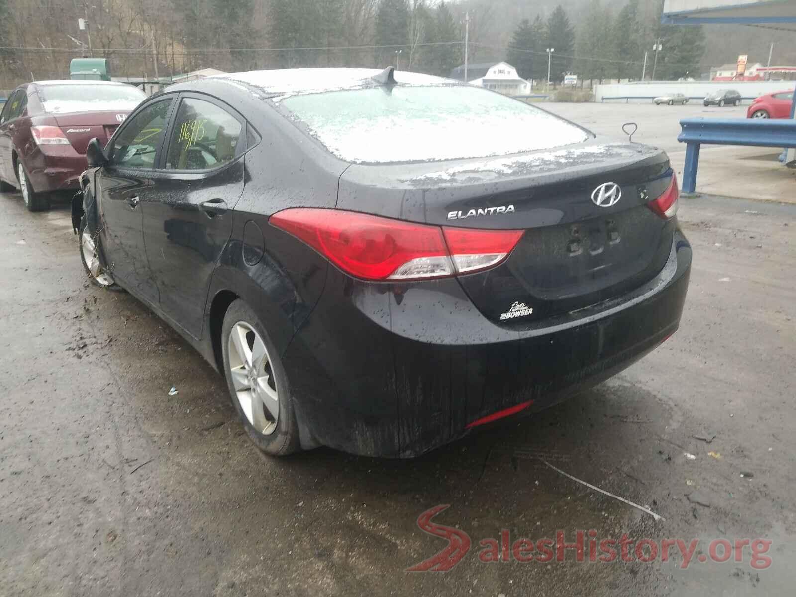 KM8J3CA2XJU653258 2012 HYUNDAI ELANTRA