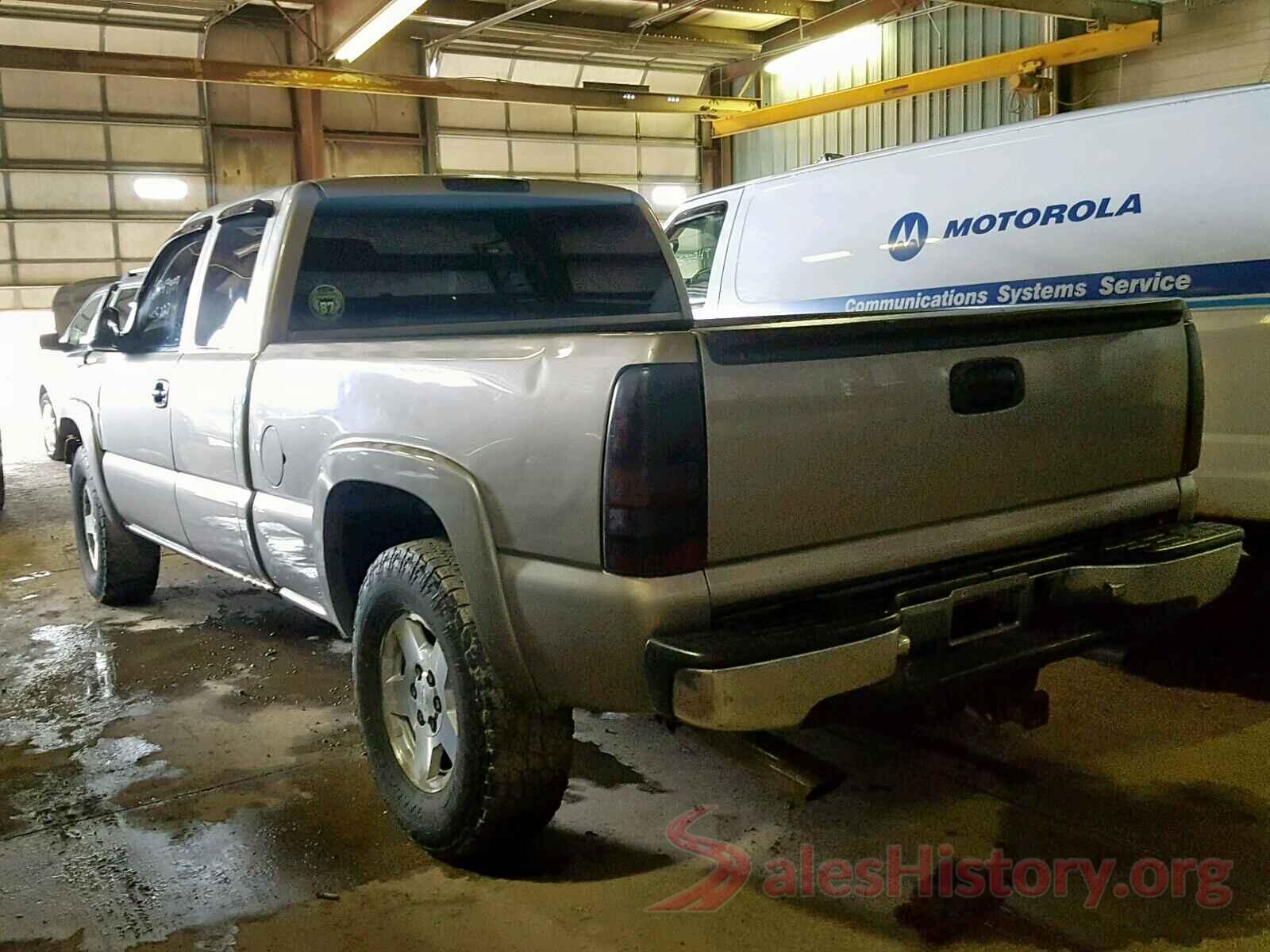 5NMZUDLB0JH062905 2000 CHEVROLET SILVERADO