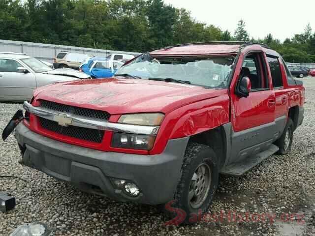 3C4NJDCB6KT737071 2002 CHEVROLET AVALANCHE