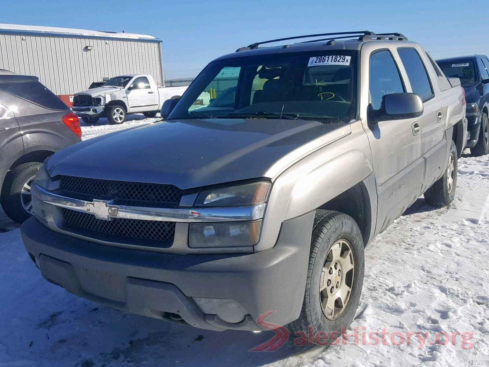 1FMCU0F73KUB46079 2002 CHEVROLET AVALANCHE