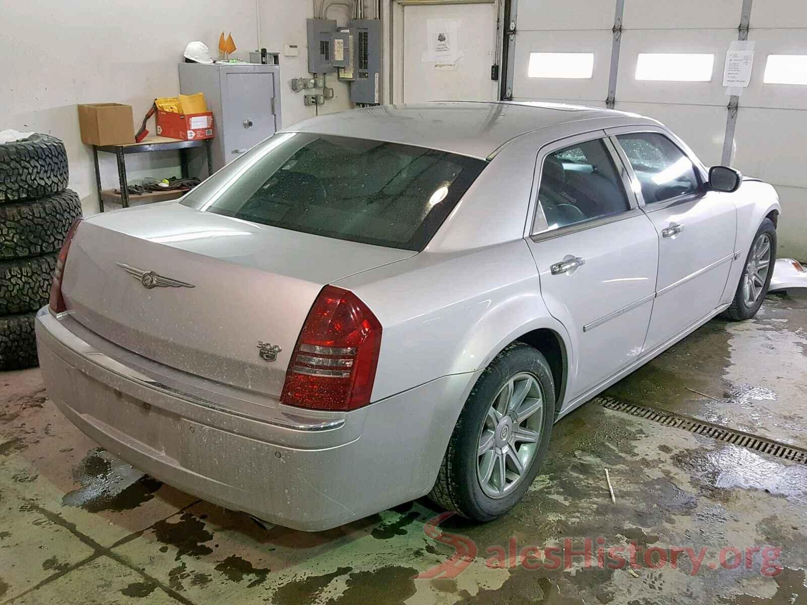 55SWF4KB2HU227152 2005 CHRYSLER 300