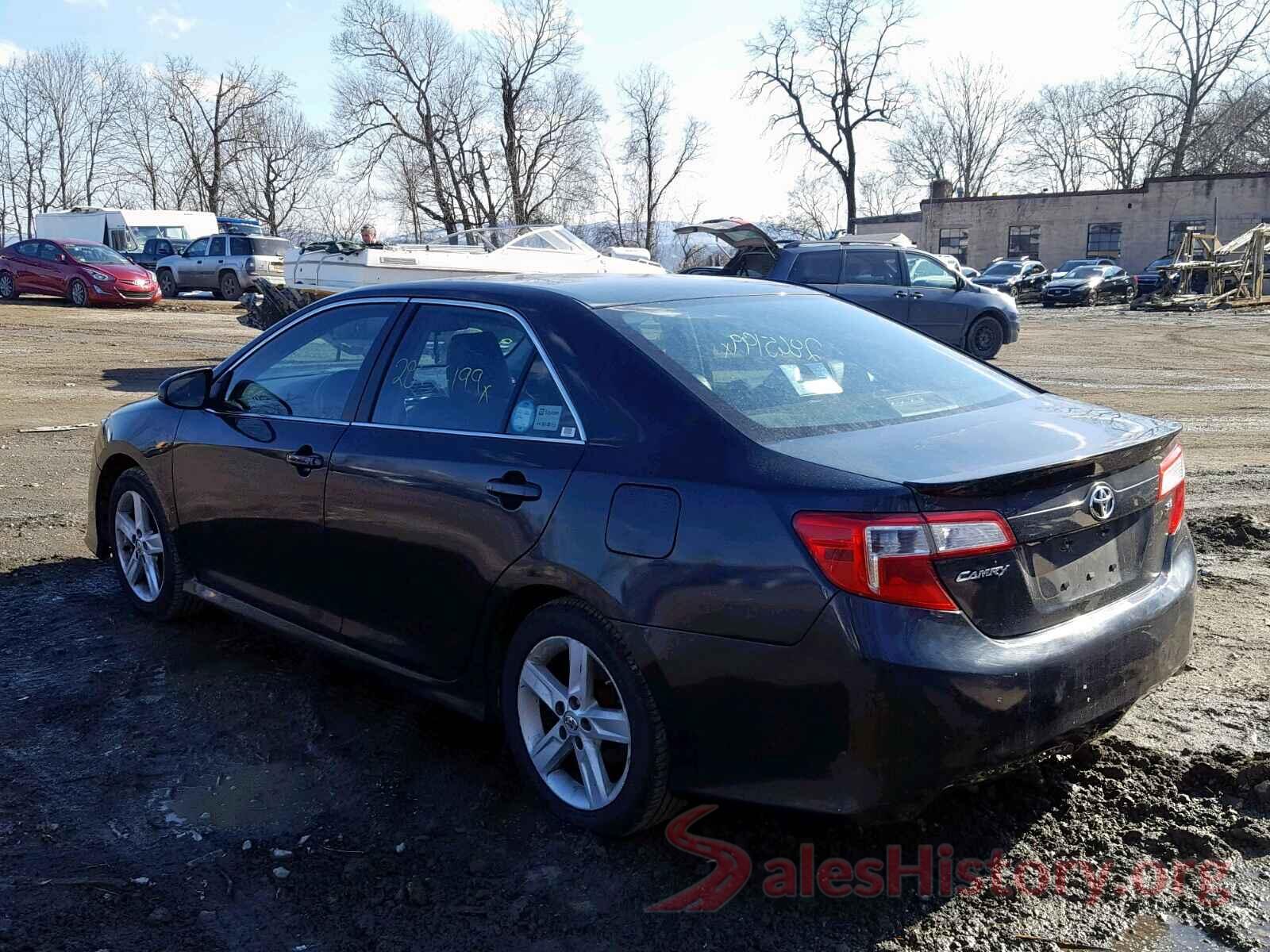 4T1BF1FK3EU814483 2014 TOYOTA CAMRY