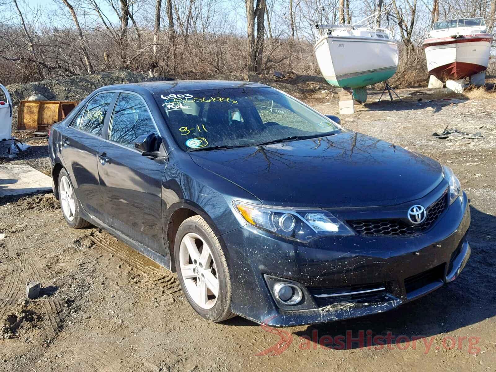 4T1BF1FK3EU814483 2014 TOYOTA CAMRY