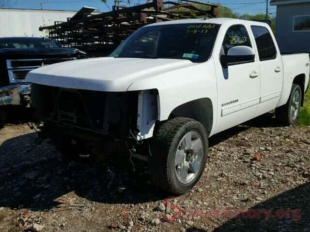 4T1B61HK1JU011341 2011 CHEVROLET SILVERADO