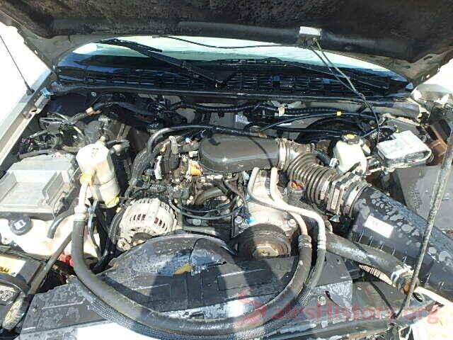 5XXGW4L20GG012367 2004 CHEVROLET BLAZER