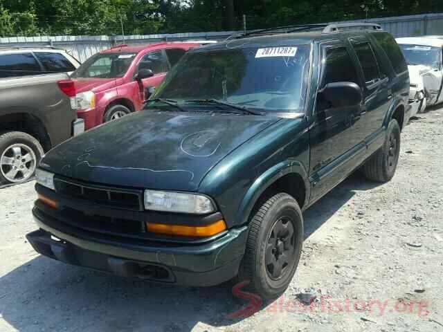 3N1CN7AP5JL811819 2002 CHEVROLET BLAZER