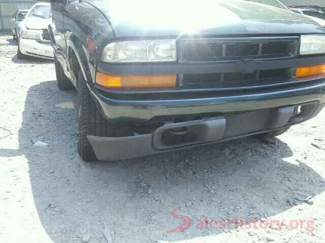 3N1CN7AP5JL811819 2002 CHEVROLET BLAZER