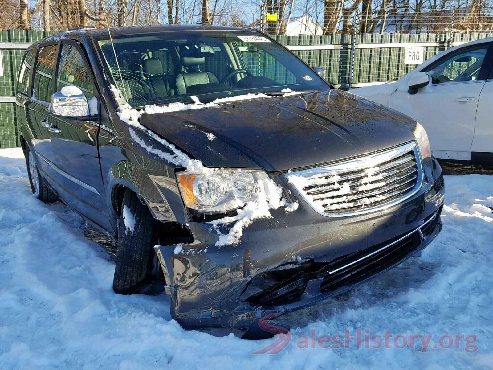 JM1BM1T7XG1319373 2011 CHRYSLER TOWN & COU