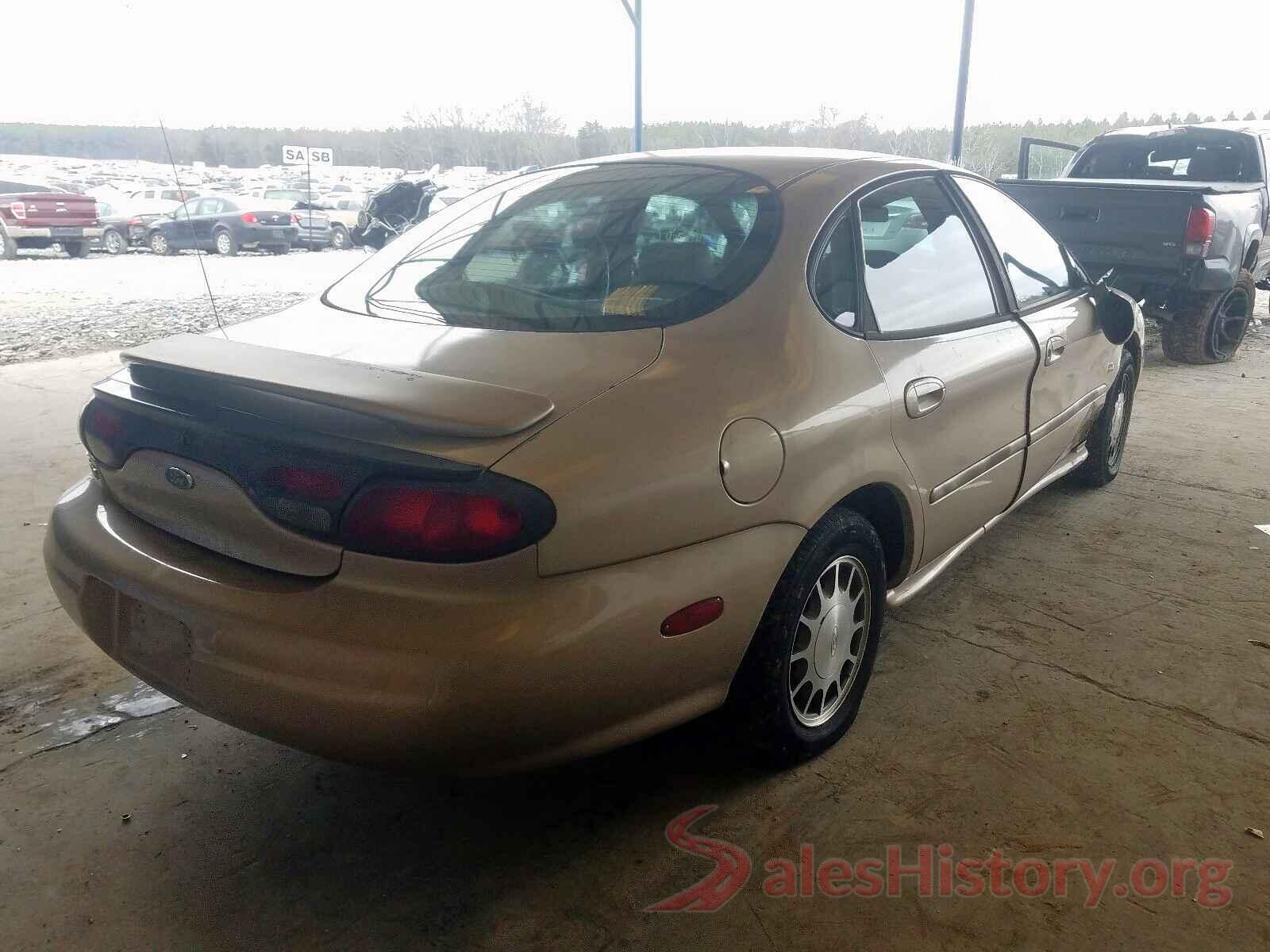 3N1CP5CU0JL523918 1999 FORD TAURUS