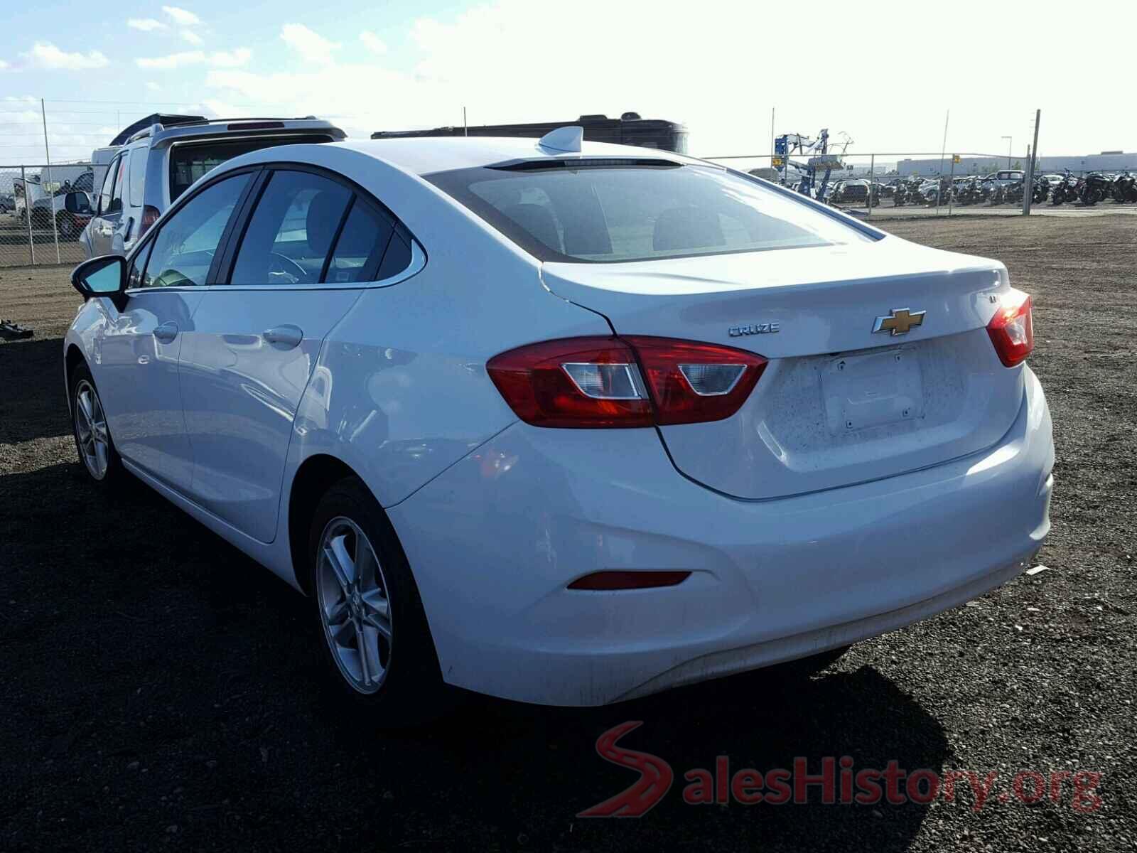 KNDJP3A52K7006002 2017 CHEVROLET CRUZE