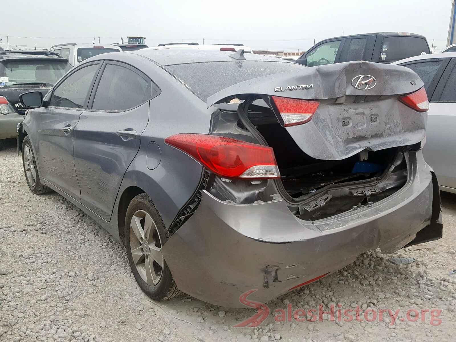 3KPA24AD5LE309899 2013 HYUNDAI ELANTRA